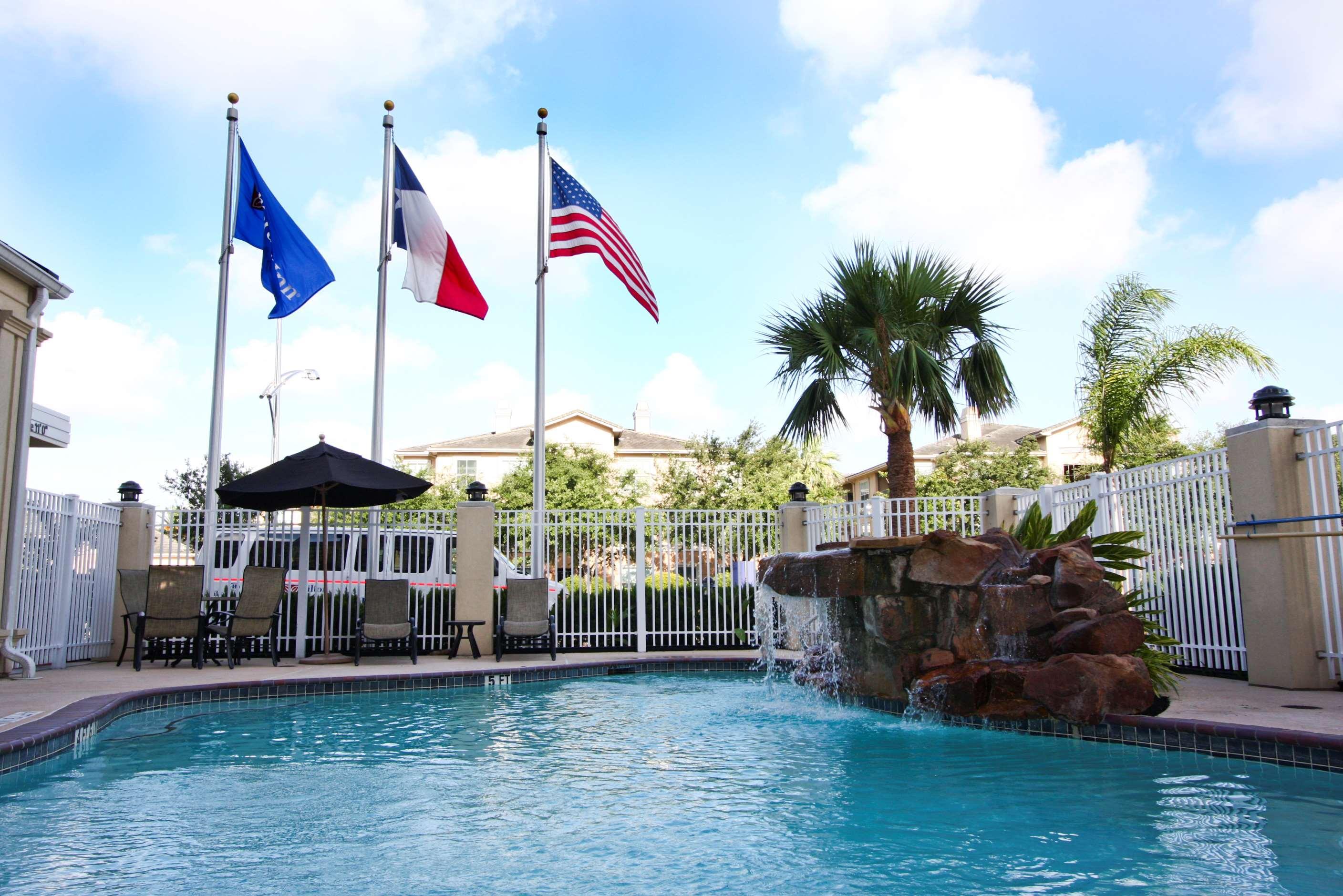 Hilton Garden Inn Houston/Galleria Area Экстерьер фото