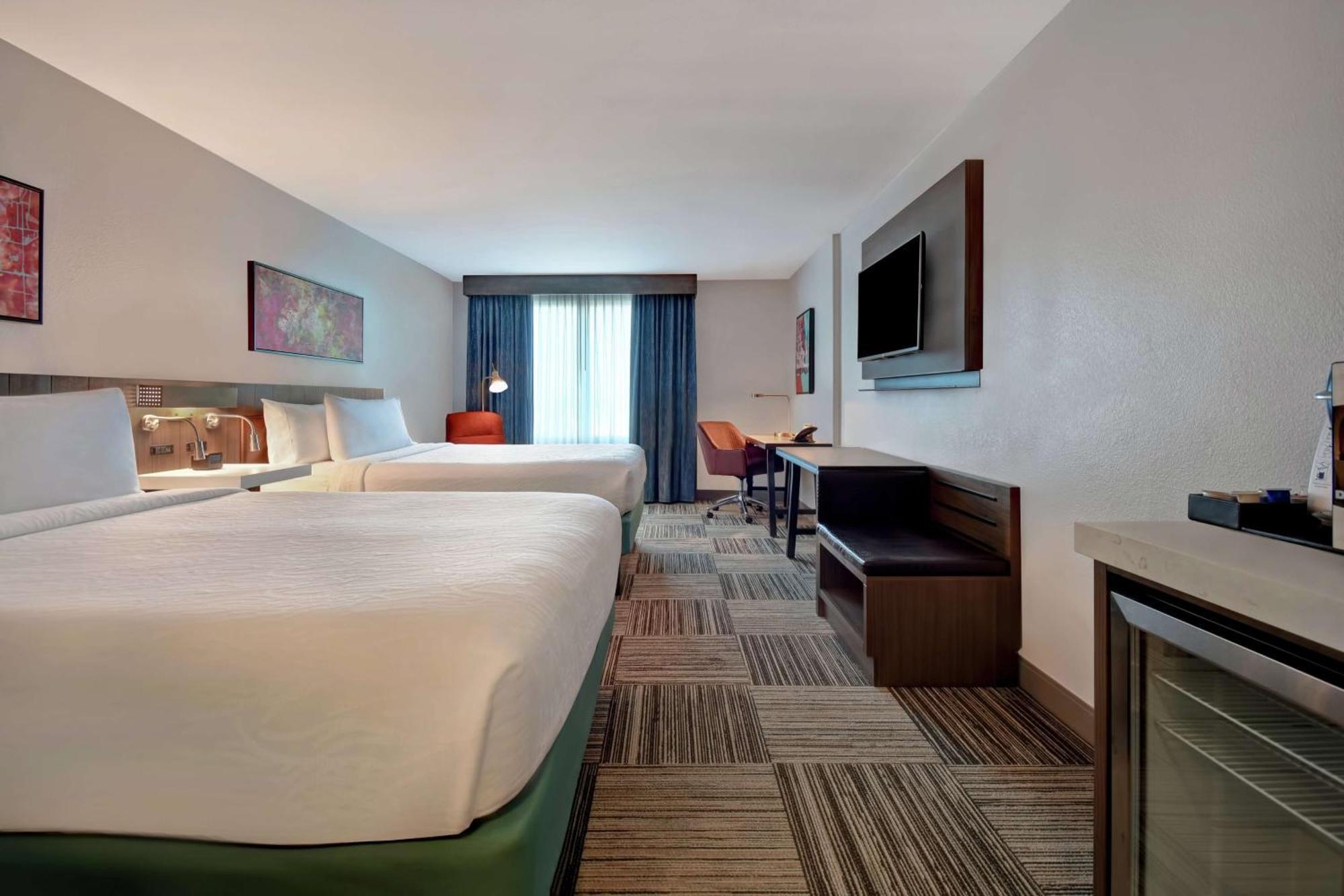 Hilton Garden Inn Houston/Galleria Area Экстерьер фото
