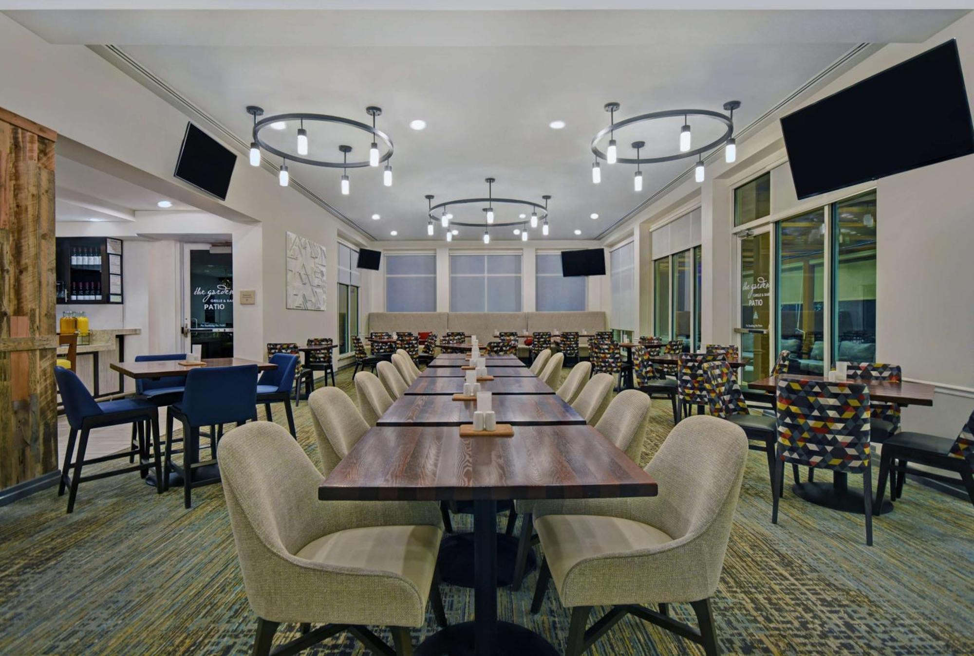 Hilton Garden Inn Houston/Galleria Area Экстерьер фото