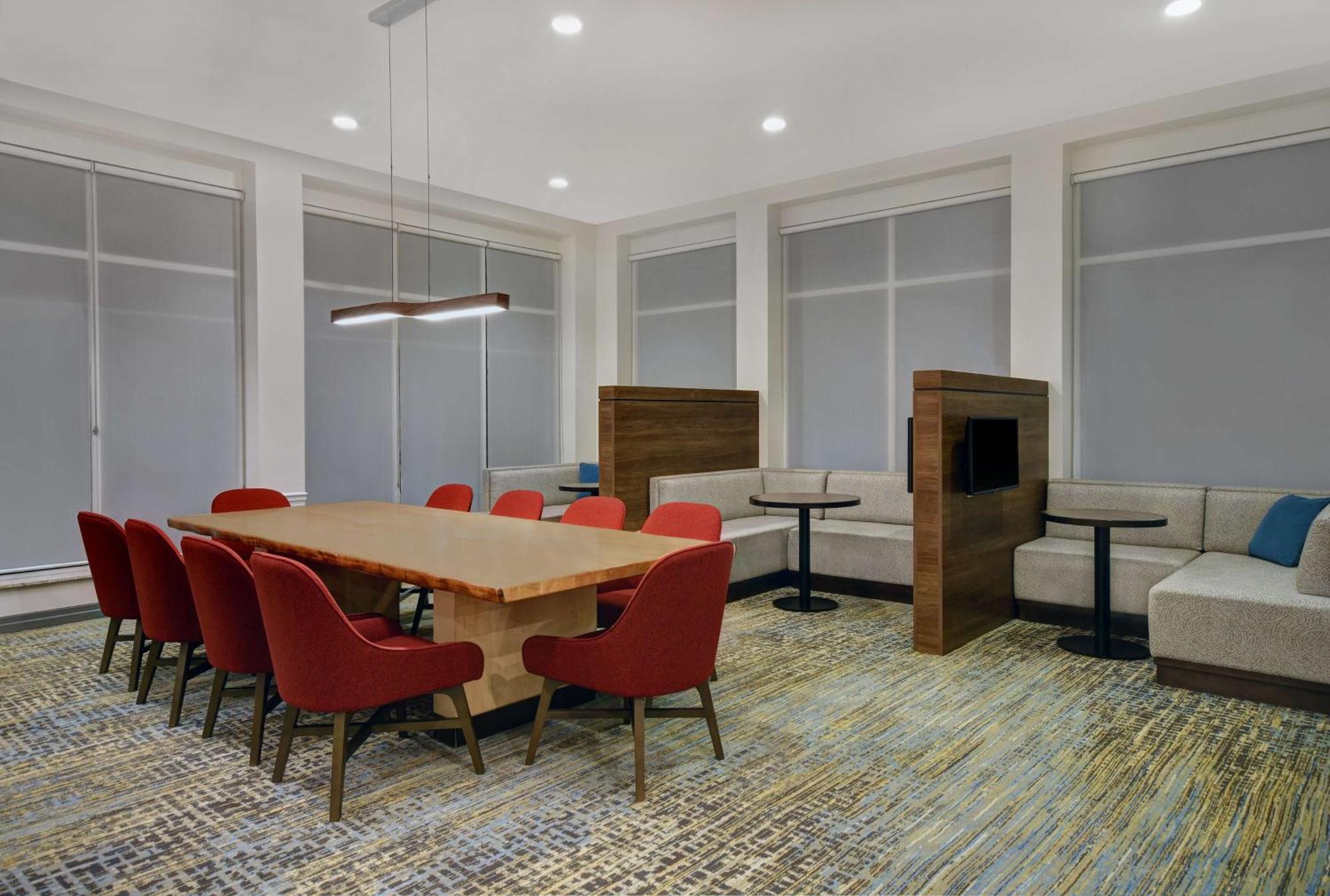 Hilton Garden Inn Houston/Galleria Area Экстерьер фото