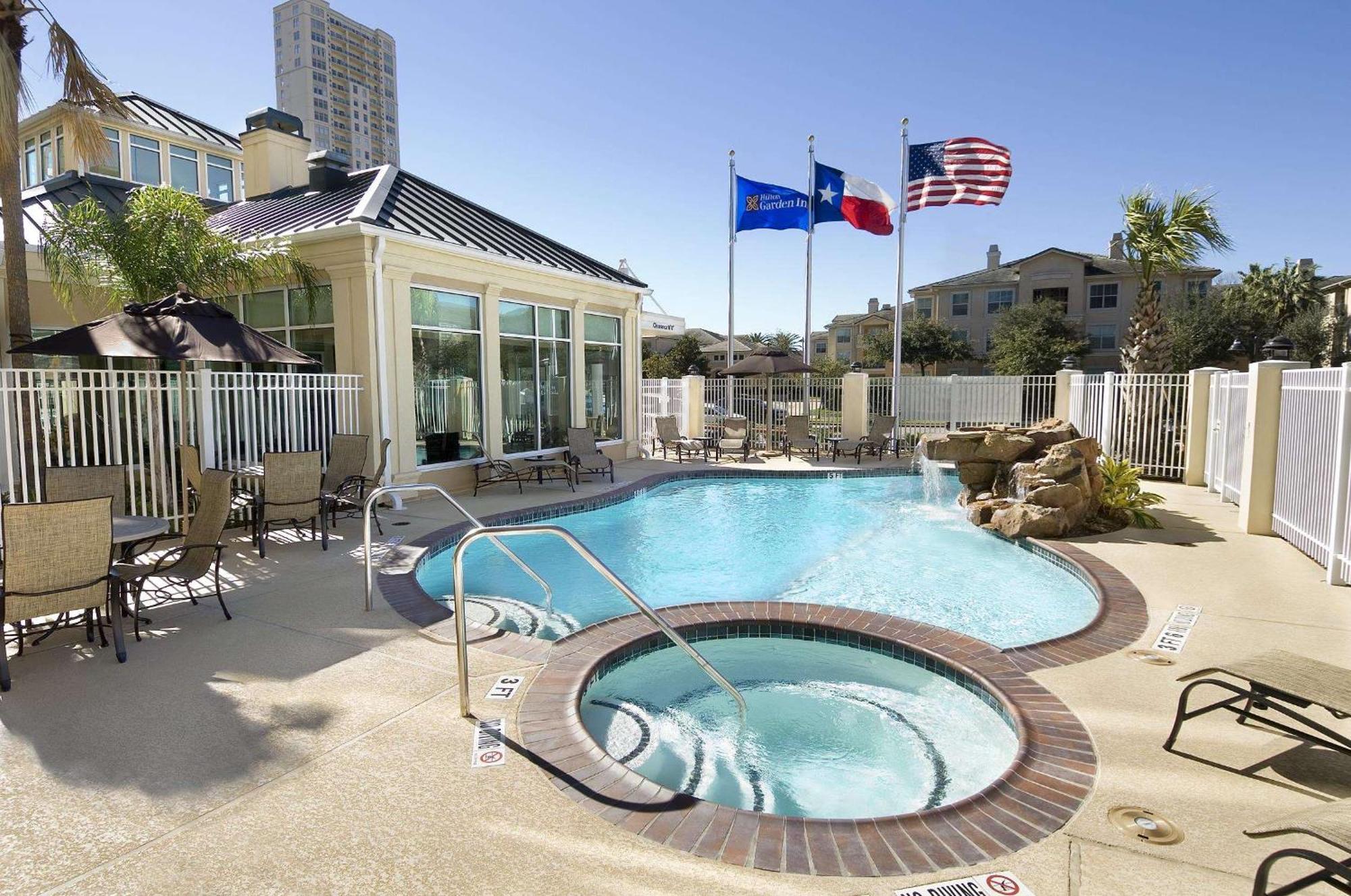 Hilton Garden Inn Houston/Galleria Area Экстерьер фото