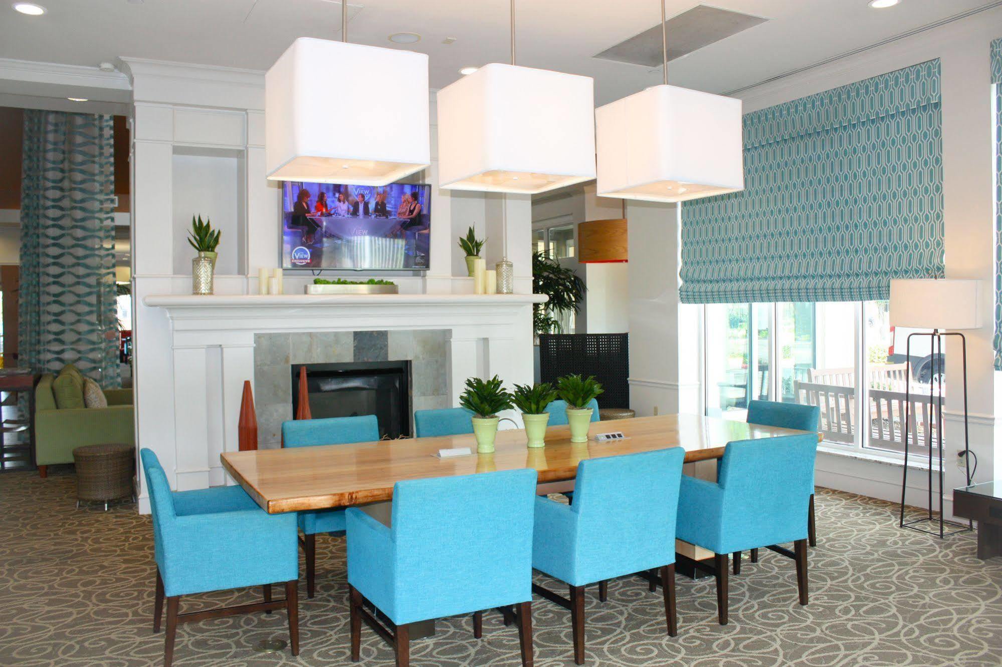 Hilton Garden Inn Houston/Galleria Area Экстерьер фото